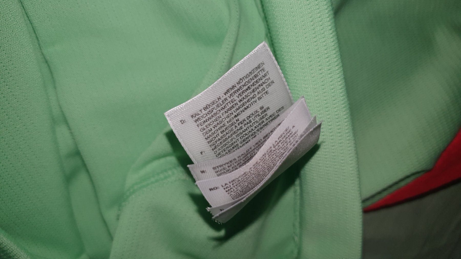 Adidas T-Shirts: Adidas Sportshirt – Neu (gemäss Beschreibung) aus Muttenz von pixopus 5