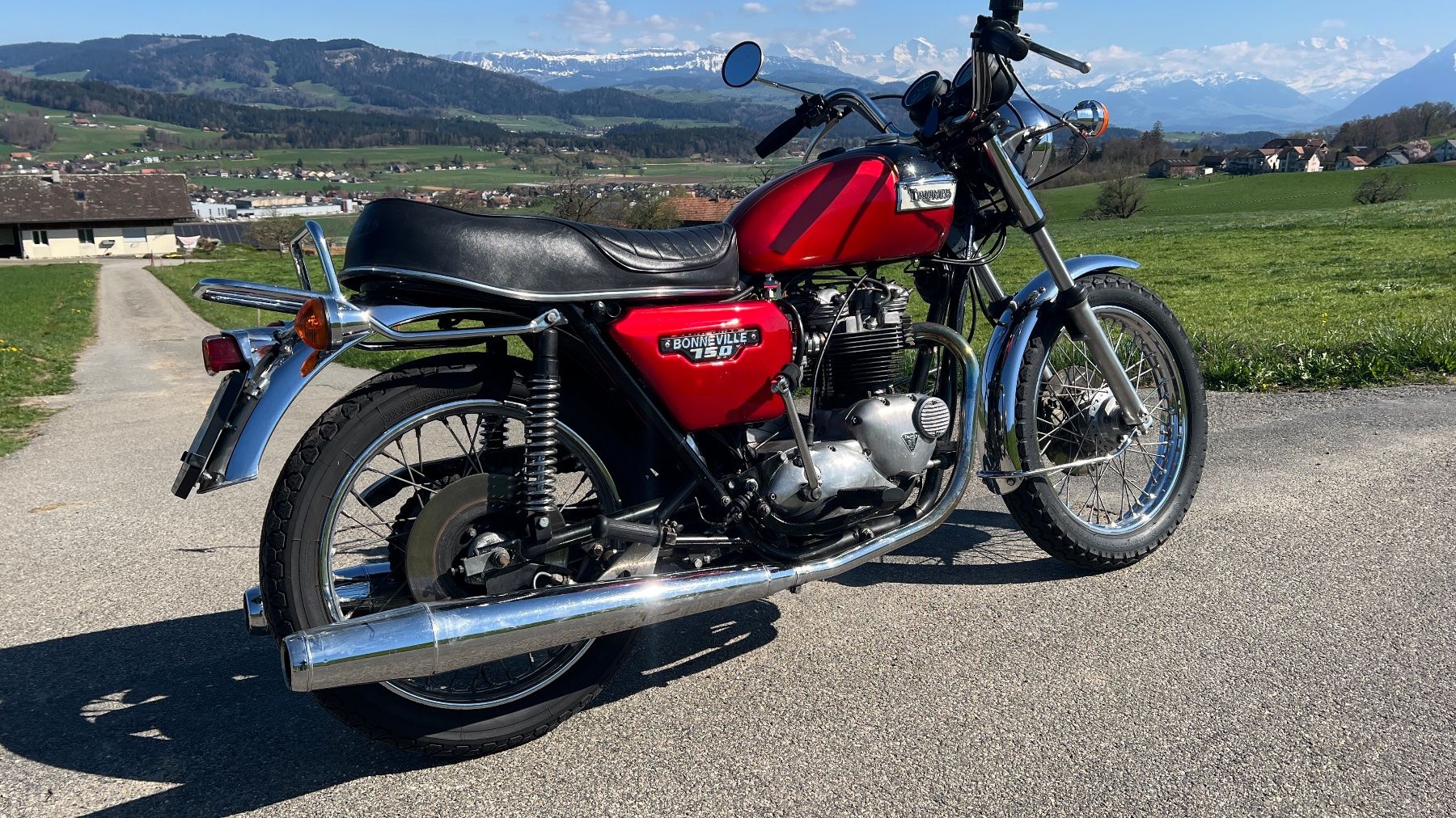 Triumph Strasse: Triumph Bonneville T140E 1979 – Gebraucht aus Laupen BE von Rd250