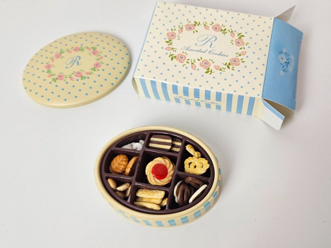 Case e mobili per bambole: Re-ment Miniature Elegant Sweets Luxurious Cakes – Usato da Dättwil AG venduto da son_x2fq 3