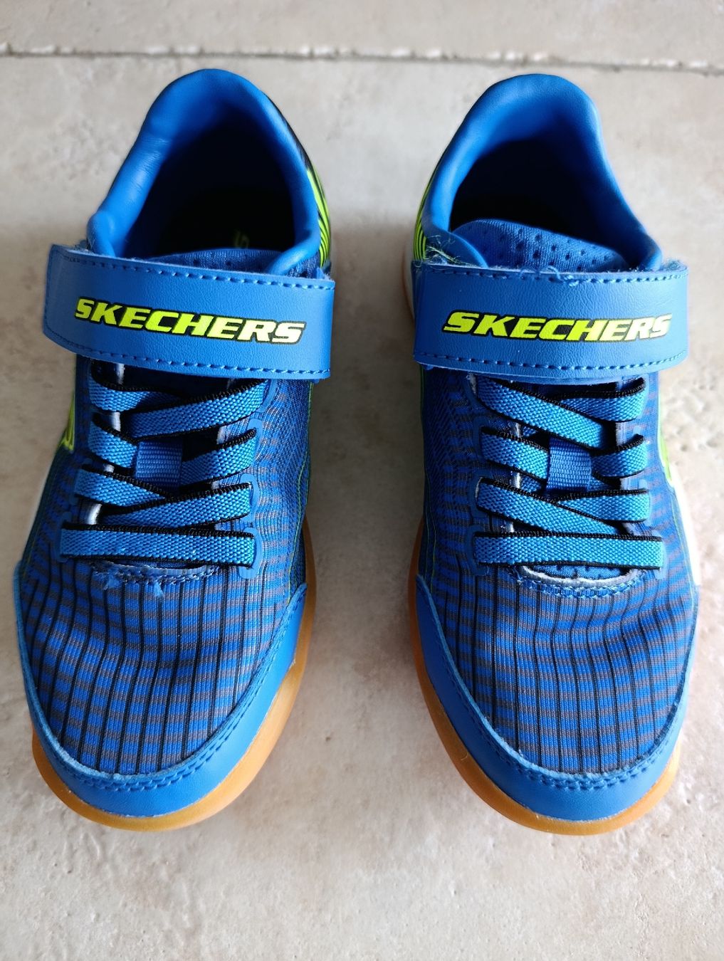 Skechers Schuhe für Jungen: BASKETS SKECHERS BLEU JAUNE 30 – Gebraucht aus Sierre von shirley04 1