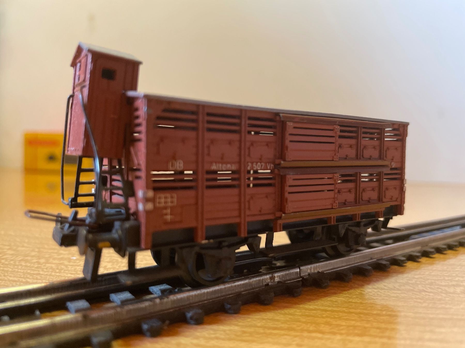 Trix Modellini di ferrovie: Trix Express H0 Güterwagen DB – Usato da Suhr venduto da Daneli7
