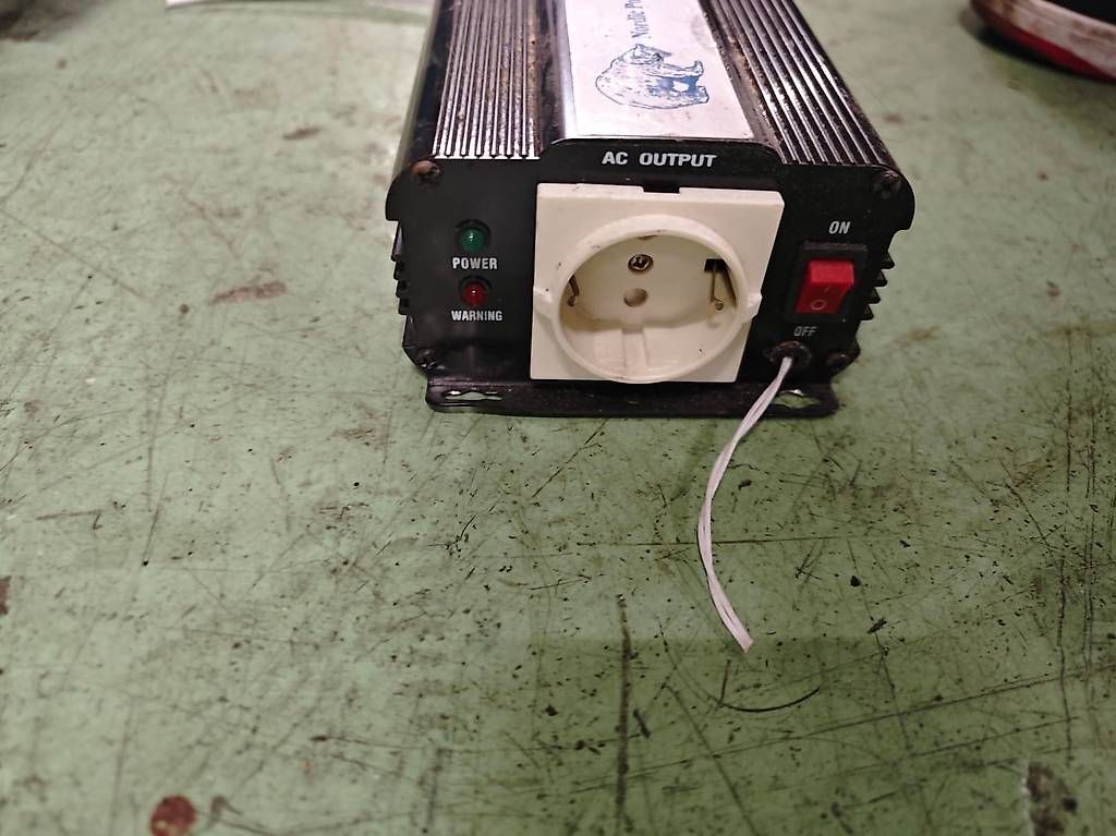Inverter: Wechselrichter 12V 600w Nordic Power – Usato da Oftringen venduto da loco_f 1