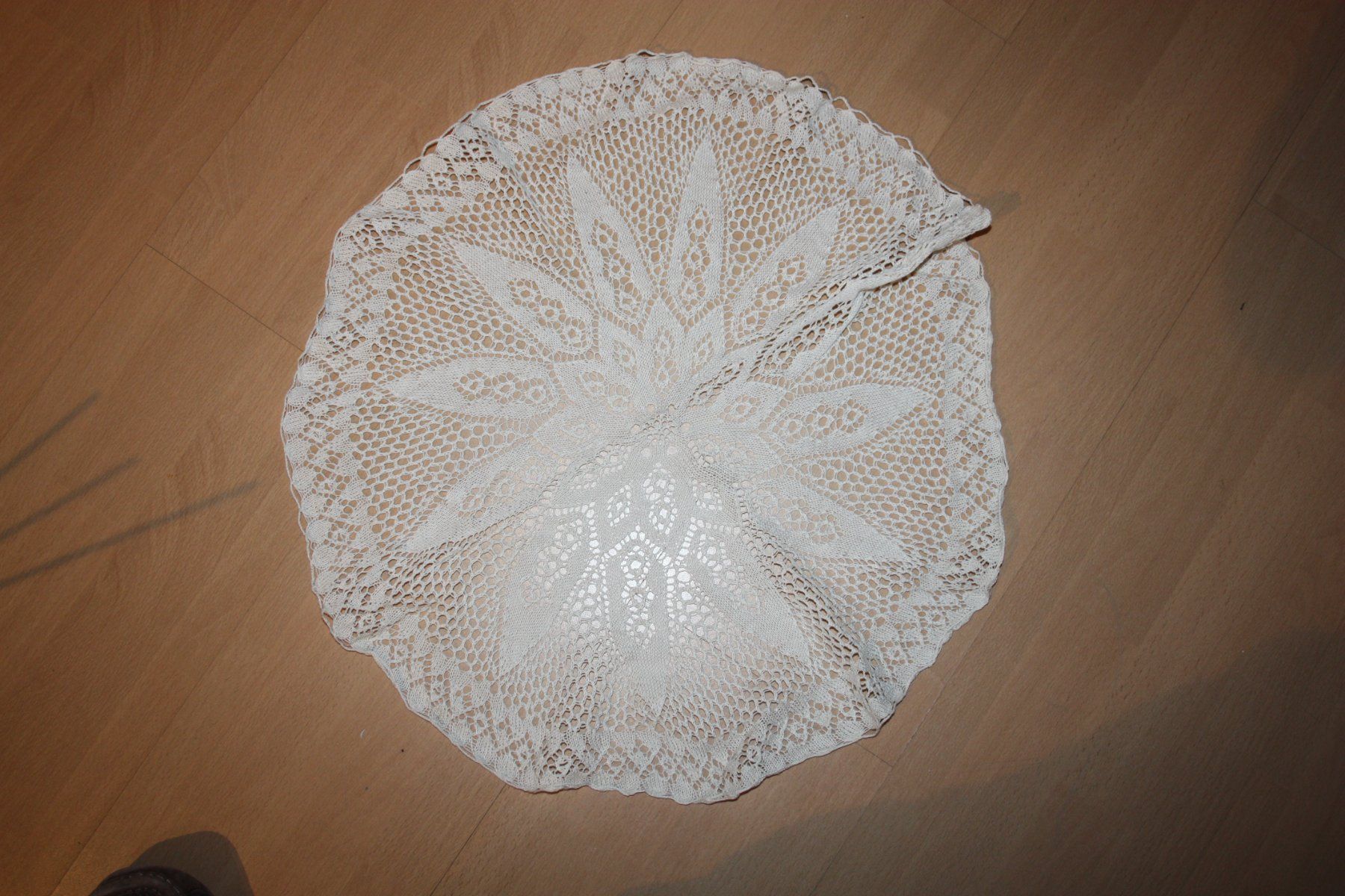 Sottobicchieri: Kunststrickdecke weiss – Usato da Oberwil BL venduto da Hesa41