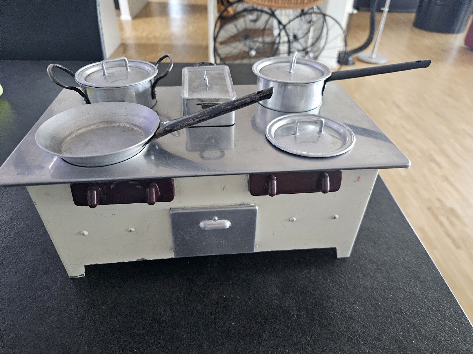 Cuisinières: Kinderkochherd – D'occasion à Hägendorf par corsa53 2