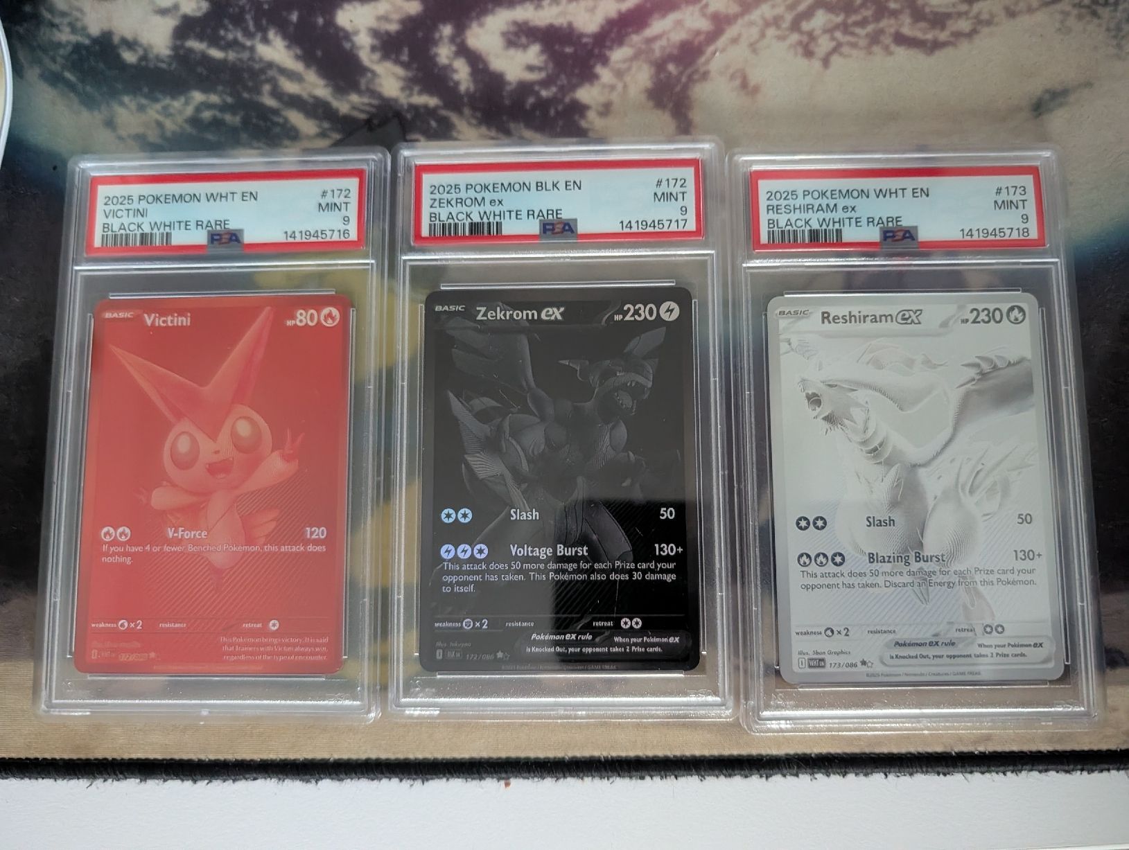 Pokémon Carte collezionabili: Victini Reshiram ex und Zekrom ex Set PSA9 – Nuovo (secondo la descrizione) da Bützberg venduto da RFC2549