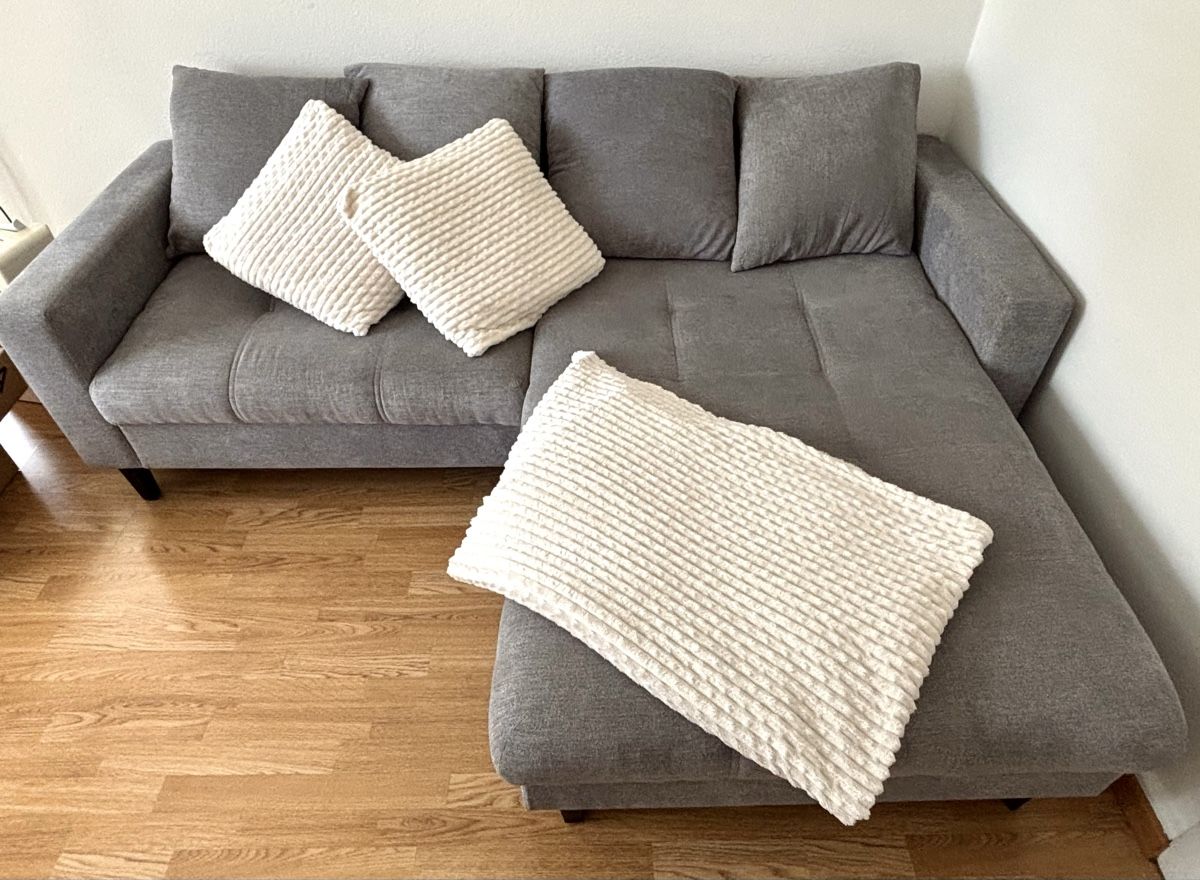Sofas: Graues Ecksofa in gutem Zustand – Gebraucht aus Luzern von sam_89mp