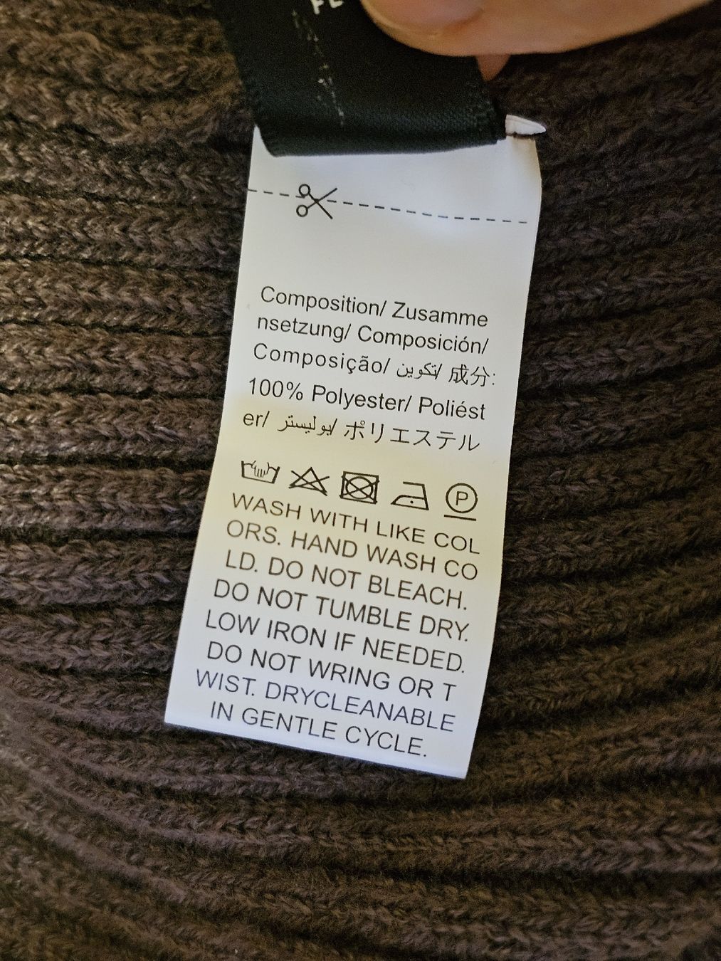 Shein Lotti di vestiti: SHEIN Strick-Set 2-teilig Pullover & Hose Gr. L (40/42) – Usato da Urdorf venduto da ole_mrp9 6