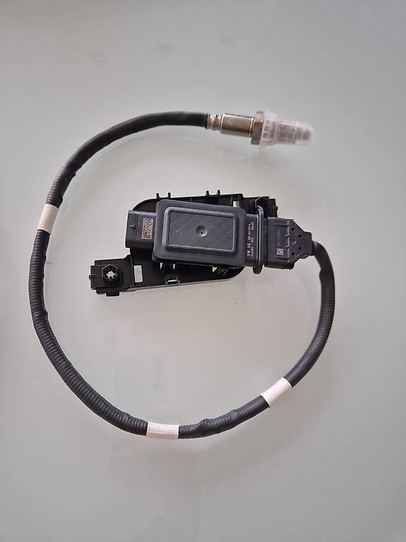 Tutti pezzi di ricambio auto: NOx Sensor, original VW – Usato da Wollerau venduto da Artigianalmente 1