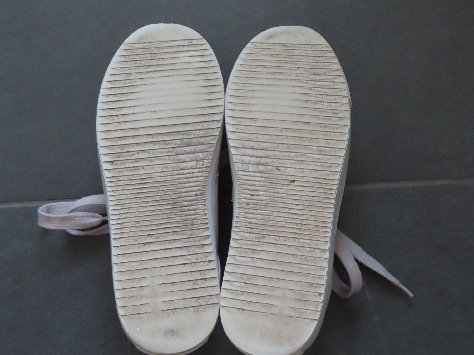 Pepe Jeans Scarpe da donna: PEPE Jeans schöne Leder-Sneaker Gr.38 – Usato da Wallenried venduto da Asyano 5