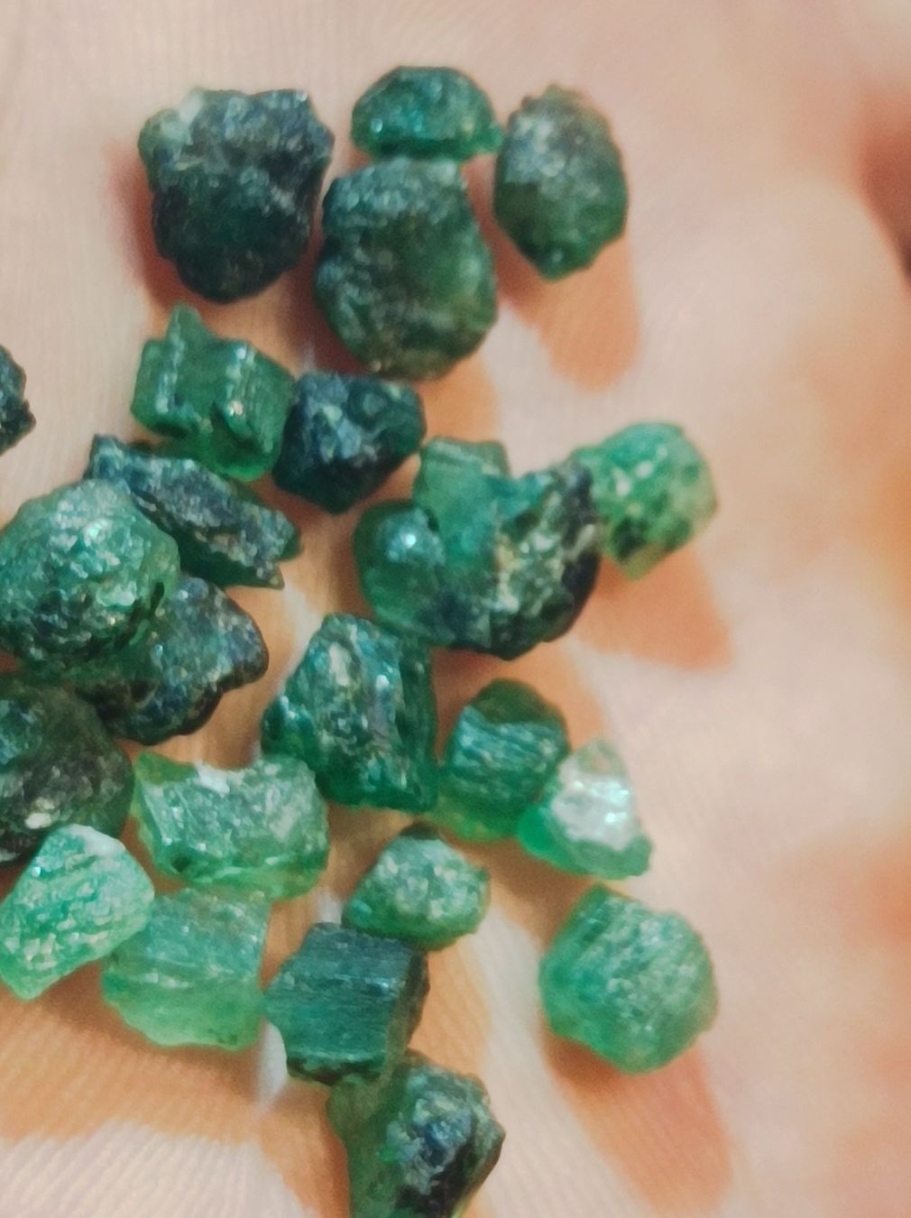 Pietre preziose: 26 Emerald - Brazil - 7.93Gr – Nuovo (secondo la descrizione) da Inden venduto da Eduardo883 4