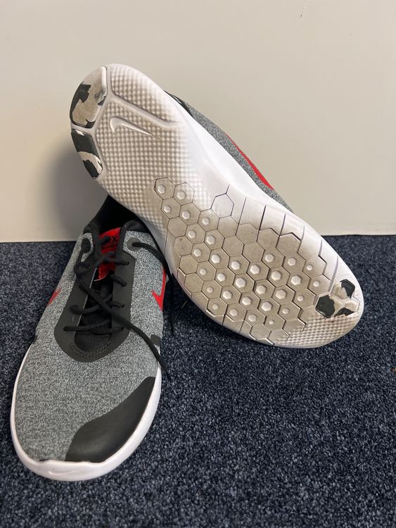 Nike Flex Experience 8 Gr. 44 Acheter sur Ricardo