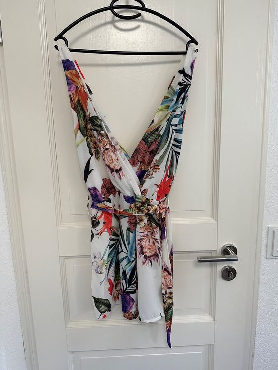 BlumenJumpsuit kurz Kaufen auf Ricardo