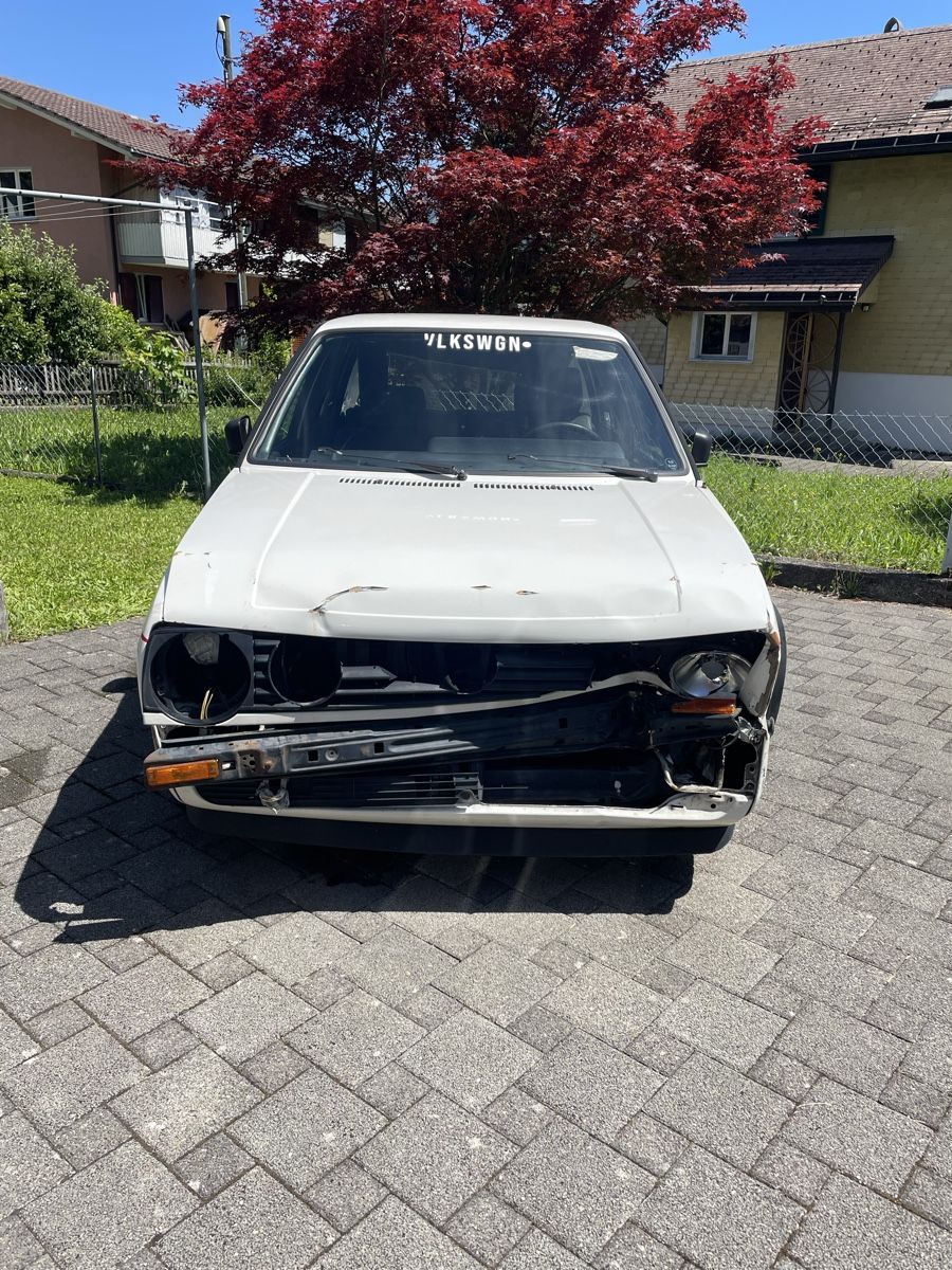 VW Automobili: VW Golf 2 1600 – Difettoso da Bilten venduto da tom_6d7t