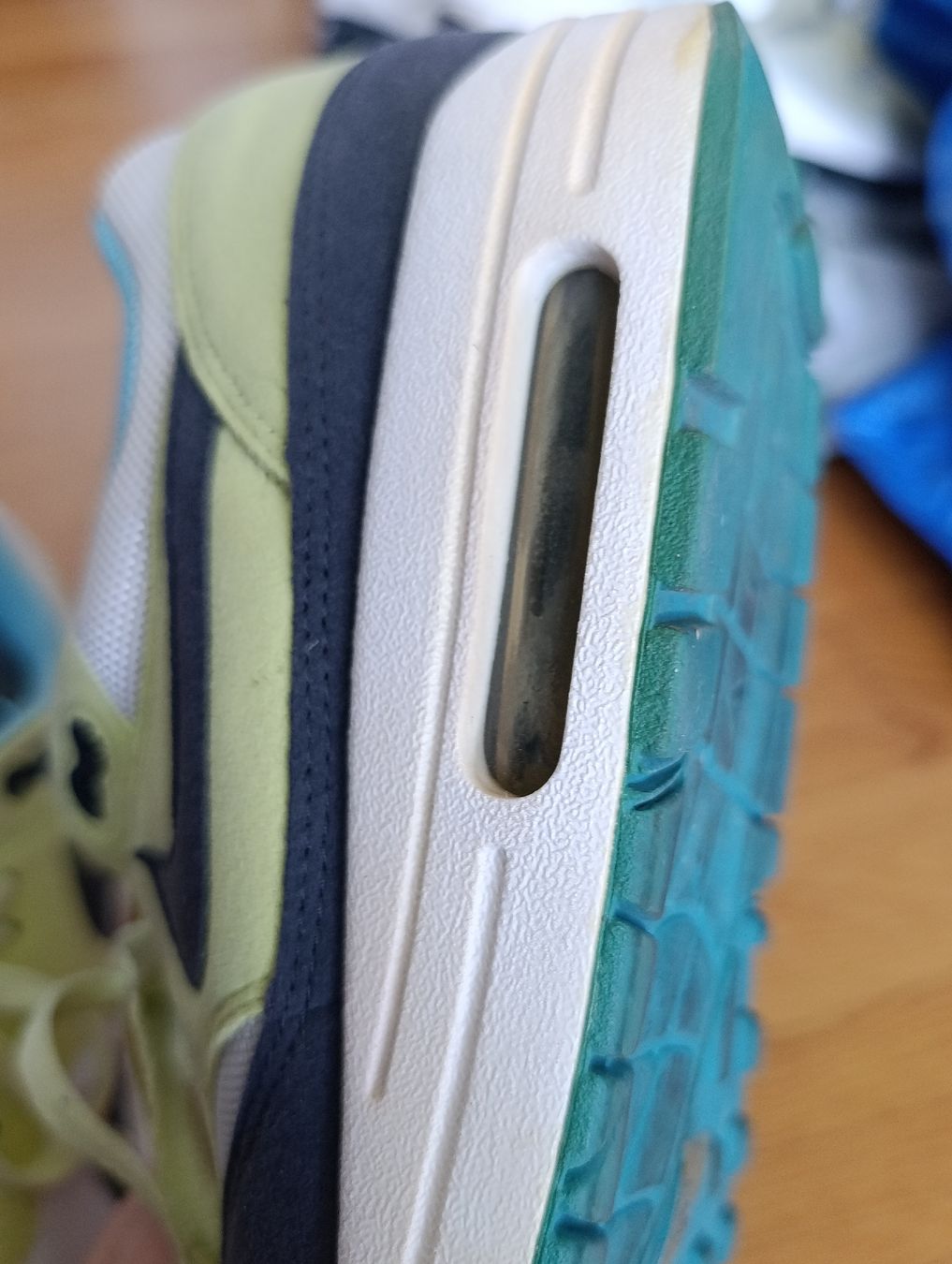 Nike Herrenschuhe: Nike Air Max 1 Grösse 42,5 – Gebraucht aus Baar von L.isa28 6