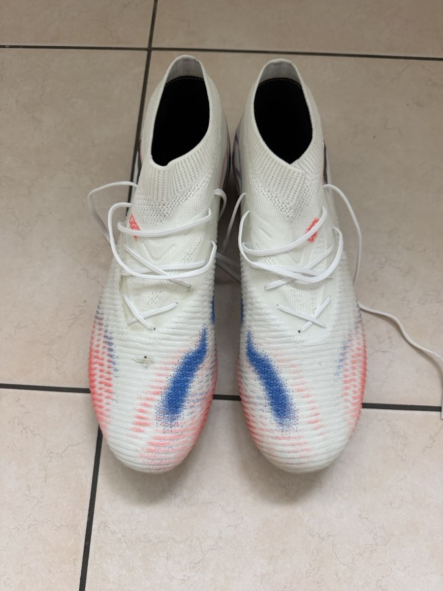 Puma Chaussures hommes: PUMA Future 8 Match FG/AG 44.5 – D'occasion à Zürich par Odeono