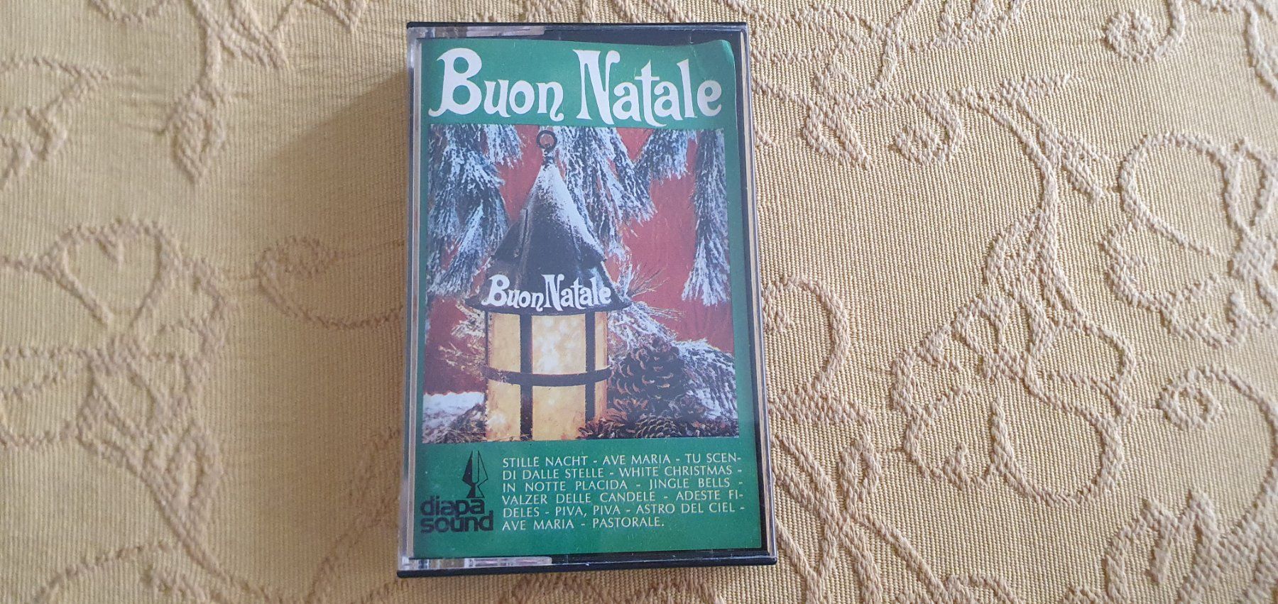 Kompaktkassetten: Musicassetta Buon Natale – Gebraucht aus Melano von H-Sara