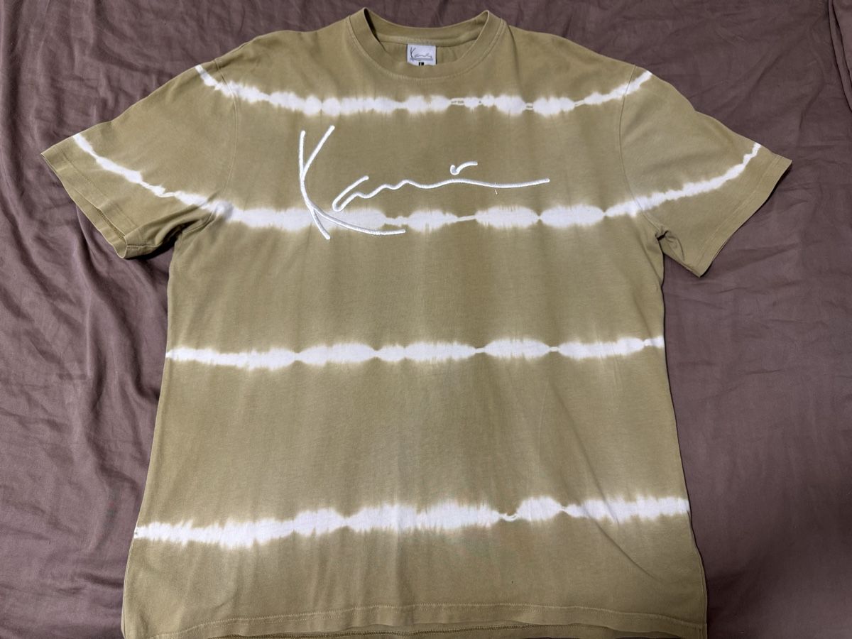 T-shirts: T-shirt Karl Kani – D'occasion à Zürich par sduj