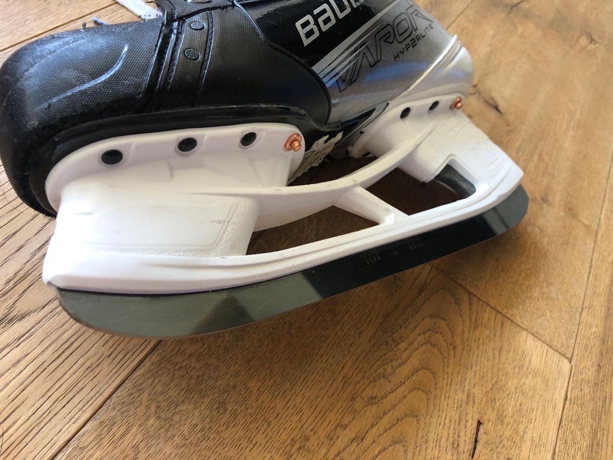 Bauer Pattini da ghiaccio: Bauer Hyperlite 2 8.5 Fit 1 , Grösse 44 – Usato da Dürnten venduto da ueseco 1