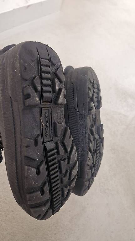 Scarpe per ragazzi: Winterschuhe Columbia Gr. 33 – Usato da Zürich venduto da Beeroxy 1