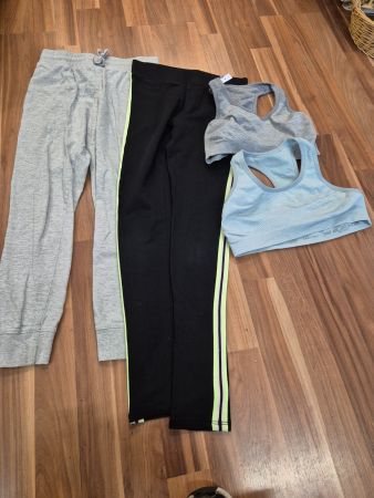 Sportkleider Set Gr. 146, inkl. Sporthose & Sport BH Top K11