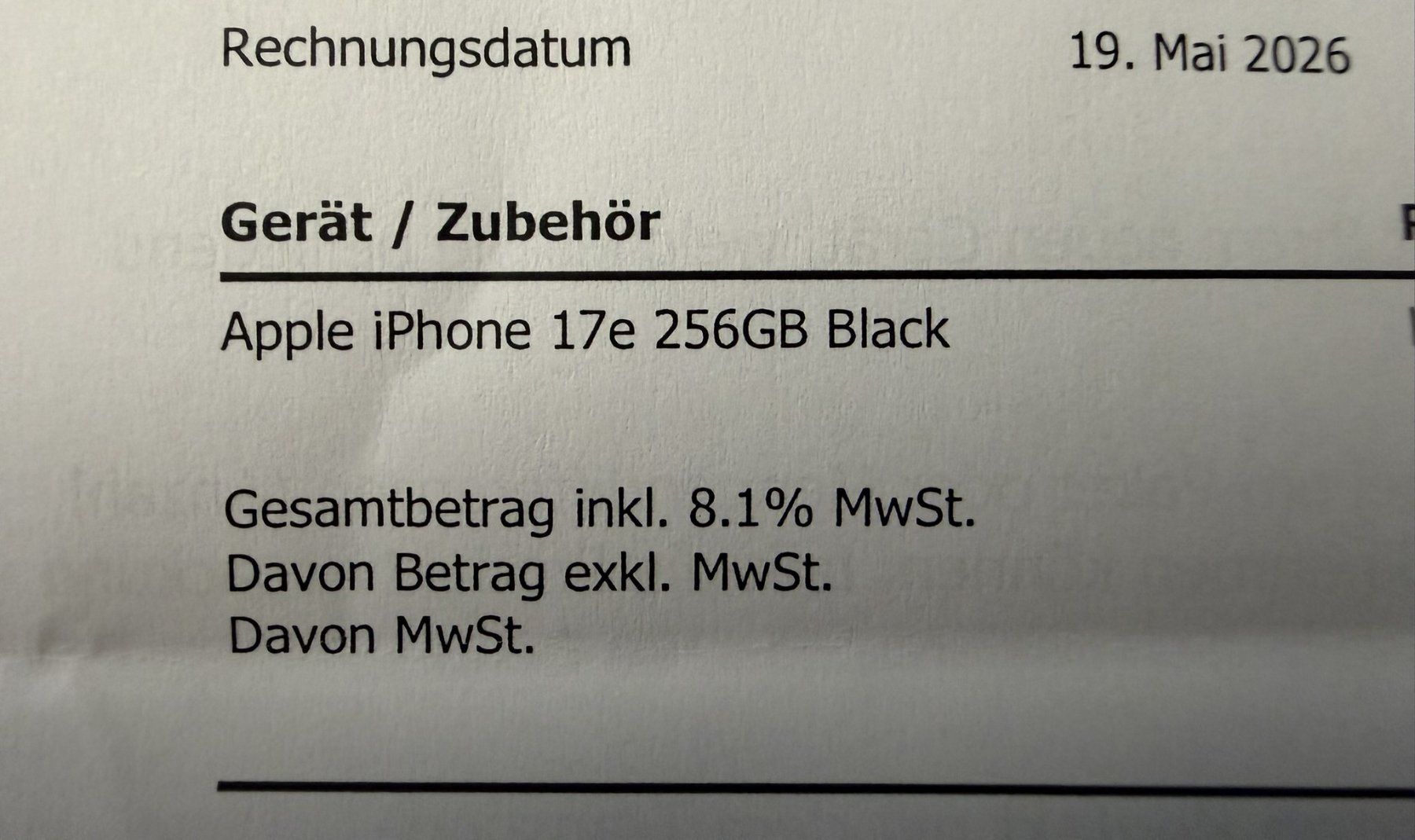 Apple Telefoni cellulari / Smartphones: iPhone 17e 256GB Black, ungeöffnet – Nuovo e nell'imballaggio originale da Burg AG venduto da AndiAG 2