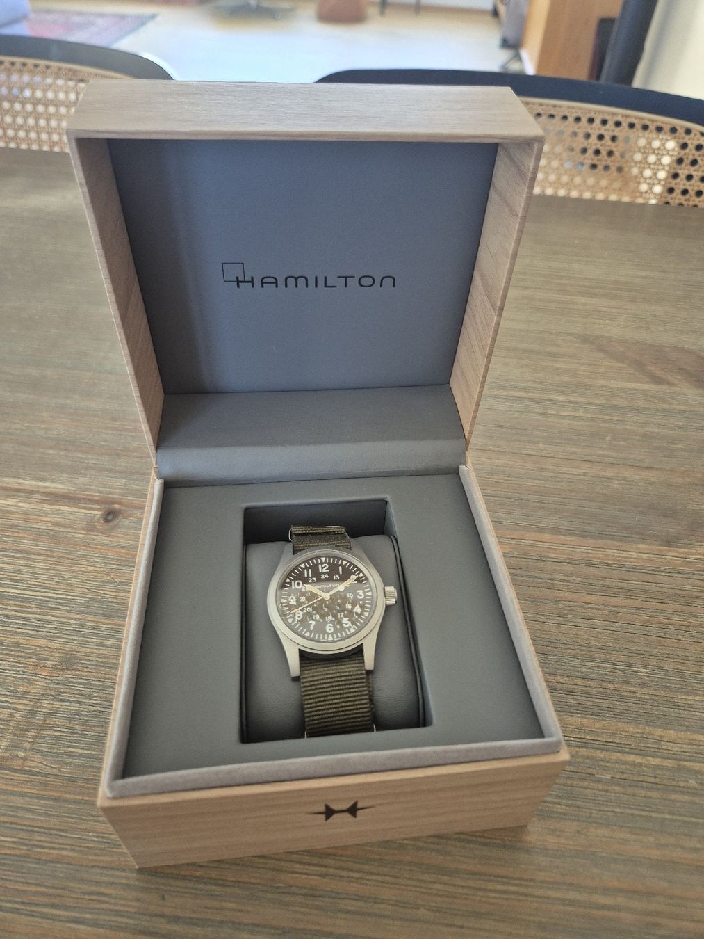 Hamilton Orologi: Hamilton Khaki Field Mechanical 38mm – Usato da Chêne-Bougeries venduto da LeTudor 2