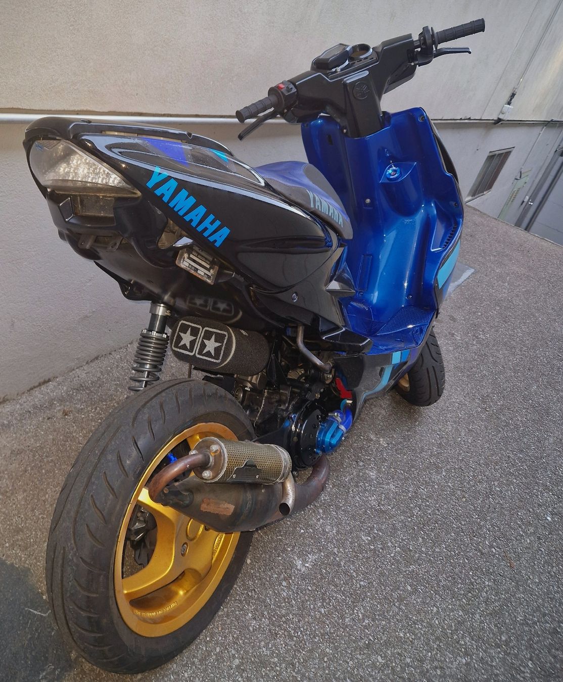 Scooter: Yamaha aerox 70cc – Usato da Losone venduto da TI6616 2