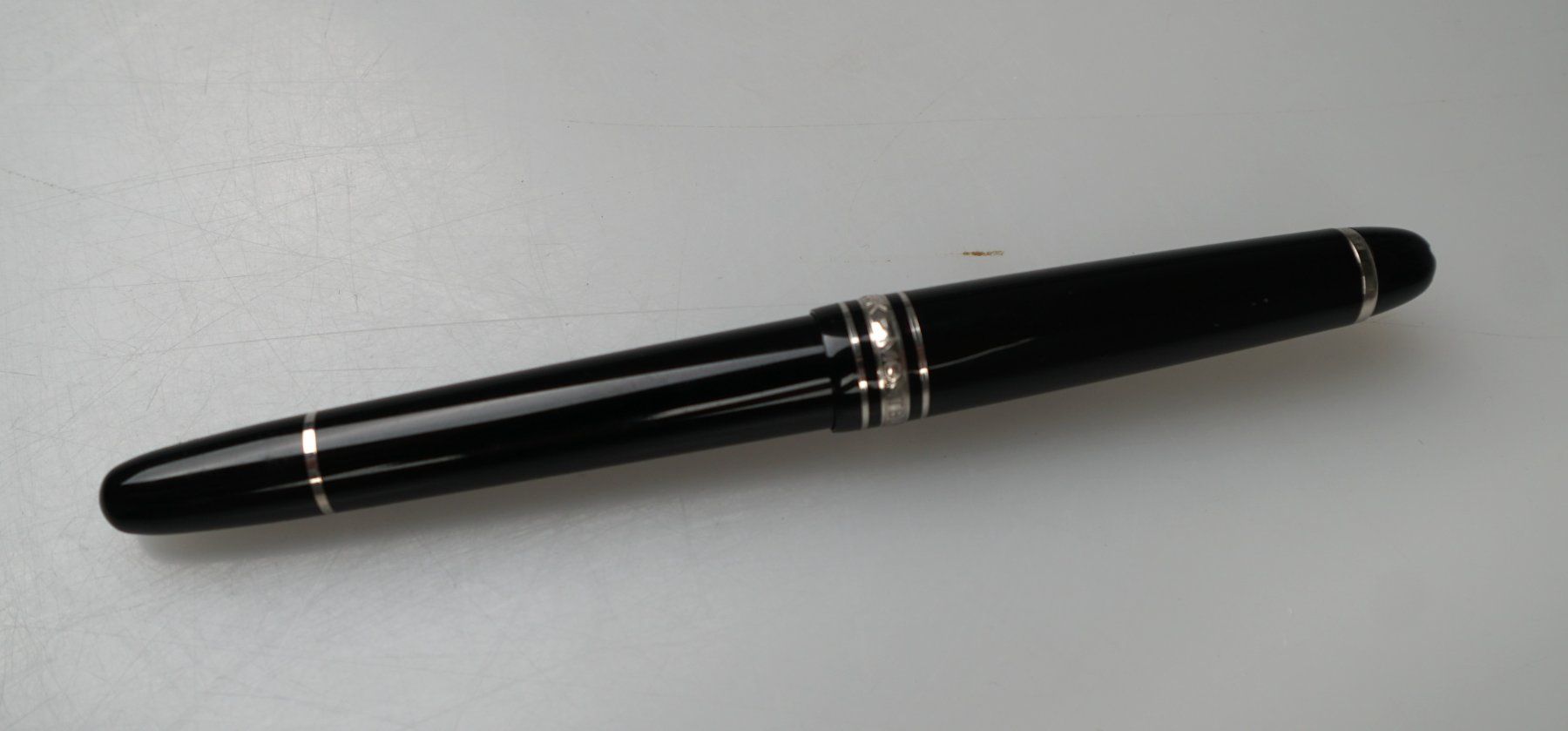 Montblanc Penna & Evidenziatori: Montblanc 145 Classique – Usato da Volketswil venduto da brockipfannenstil 1