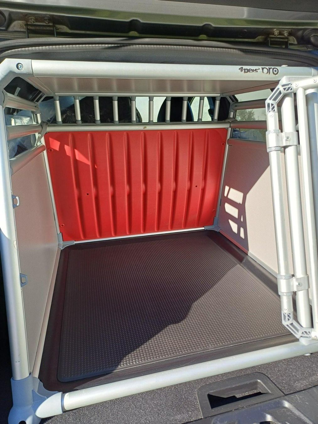 Käfige, Transport & Sicherheit: Hundebox – Gebraucht aus Oberhofen von mar_y5j7 1