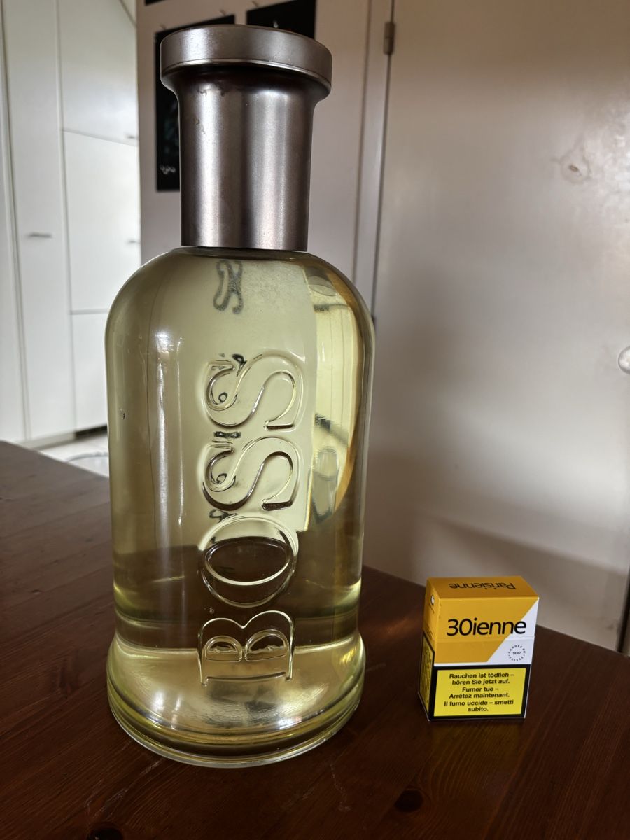 Tutte le decorazioni: Hugo Boss Bottled - Factice neu – Nuovo (secondo la descrizione) da Zürich venduto da mankey1188 1