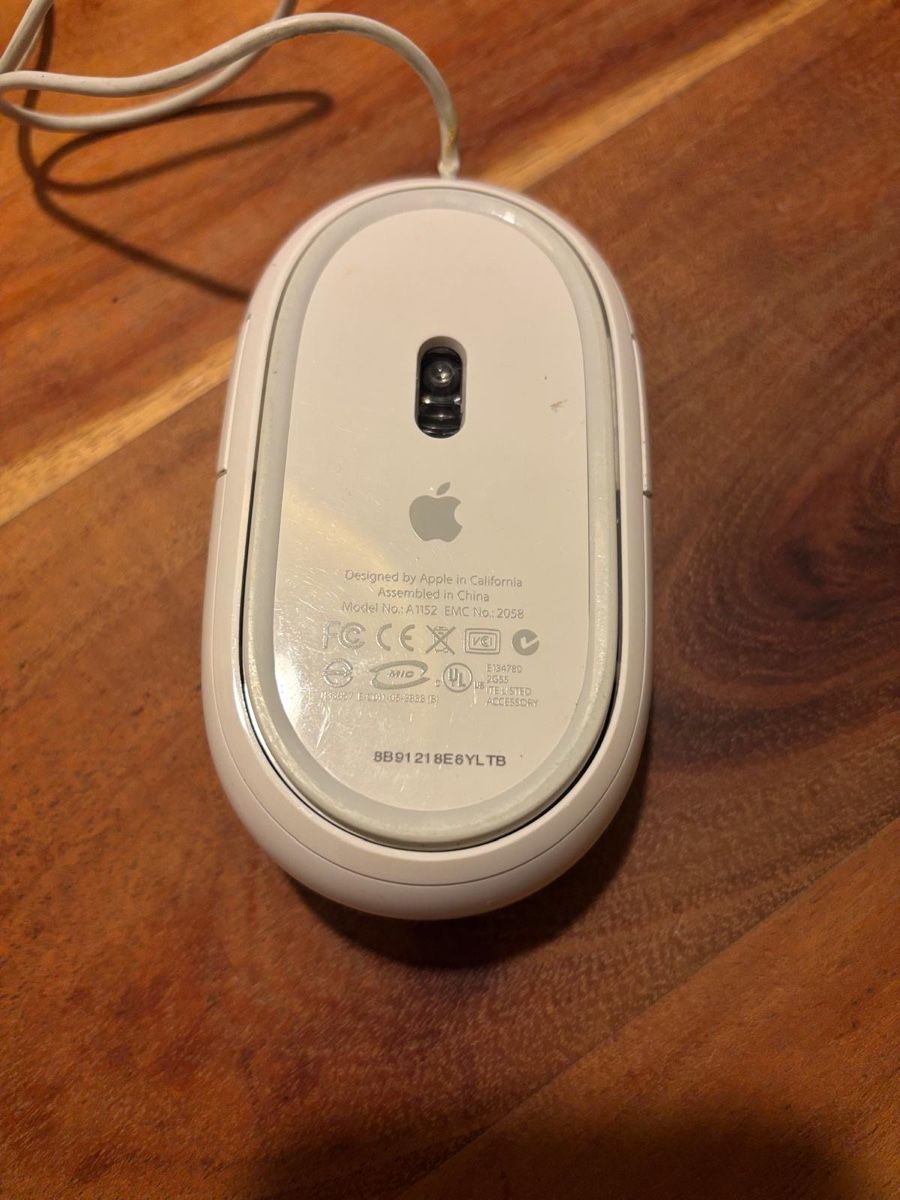 Apple Maus: Apple Mouse A1152 – Gebraucht aus Zürich von Cindarel 1
