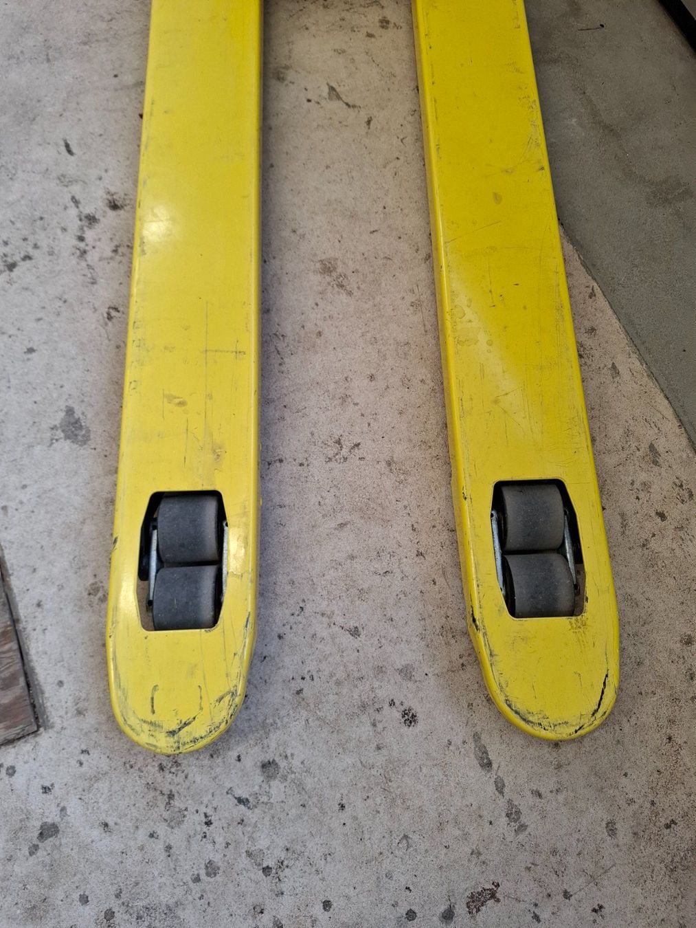 Carrelli elevatori e a forche: 035 Okay Palettenrolli – Usato da Derendingen venduto da Meisterstuecke 4