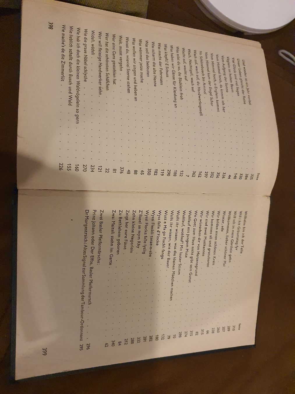 Libri: Liederbuch "Alles singt und springt" (1958) – Usato da Muri AG venduto da Jeromia 7