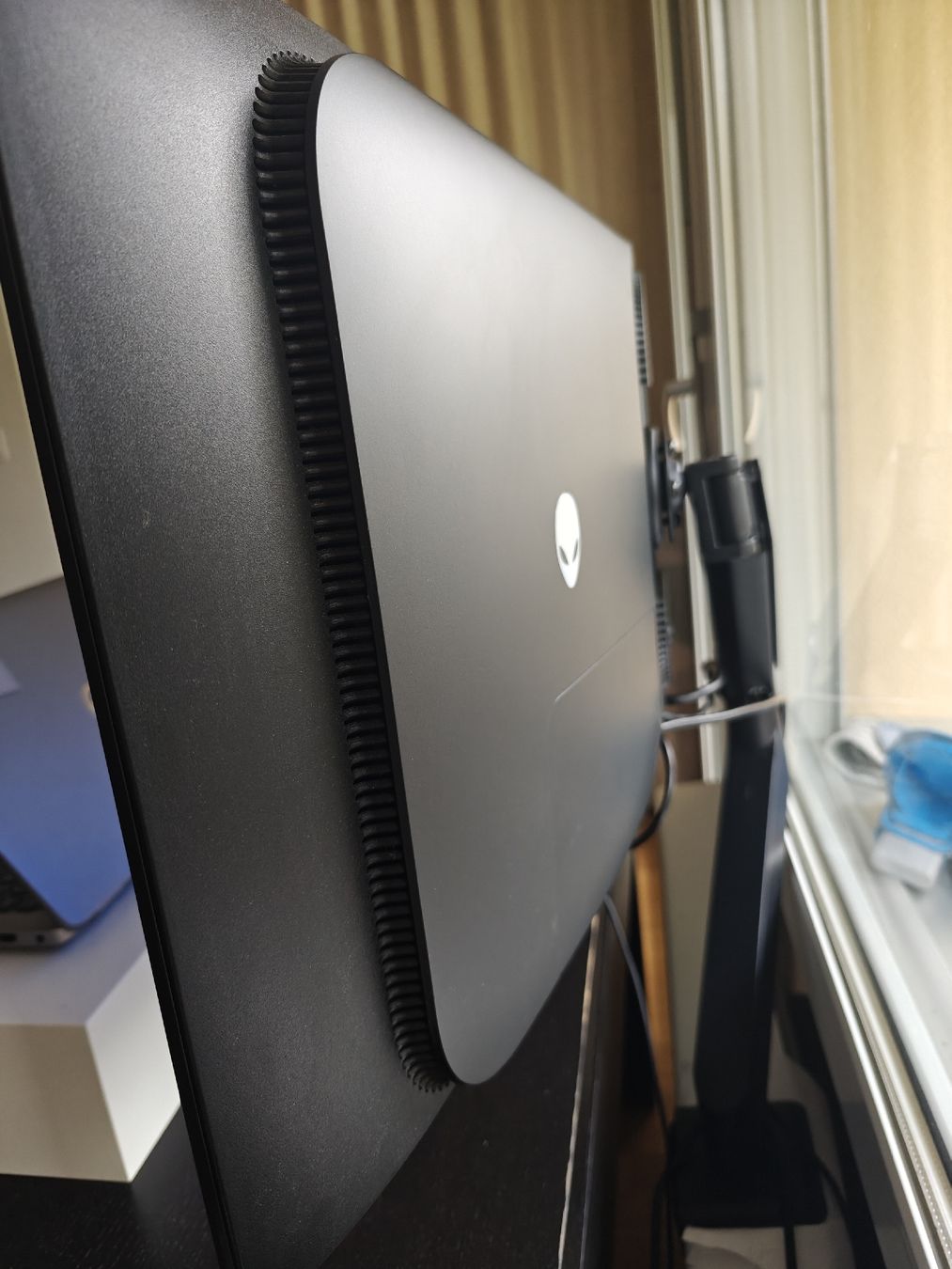 Alienware Monitor: Alienware AW3423DWF 34" Curved QD-OLED – Usato da Hochfelden venduto da bis_v5lb 3