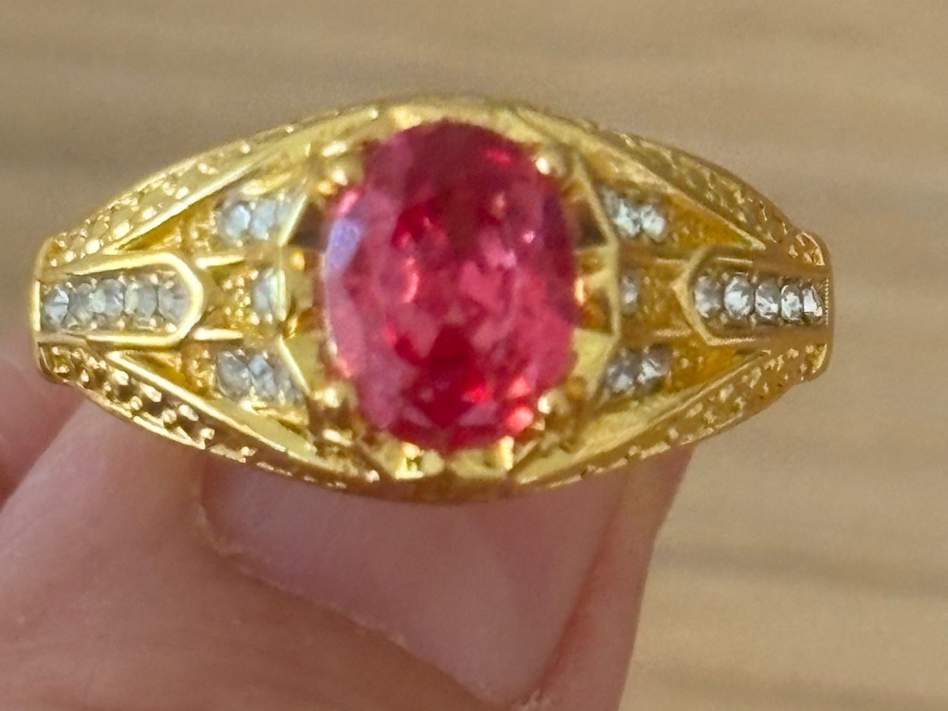 Ringe: Luxus Elegante Gr.19/9 Ring Farbe:  Gold – Gebraucht aus Biel-Bienne von Roserosse13 5