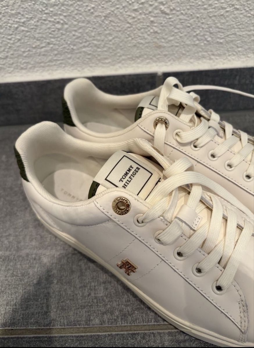 Tommy Hilfiger Scarpe da donna: Tommy Hilfiger Damen Sneaker – Nuovo (secondo la descrizione) da Mülligen venduto da fashion_it 4