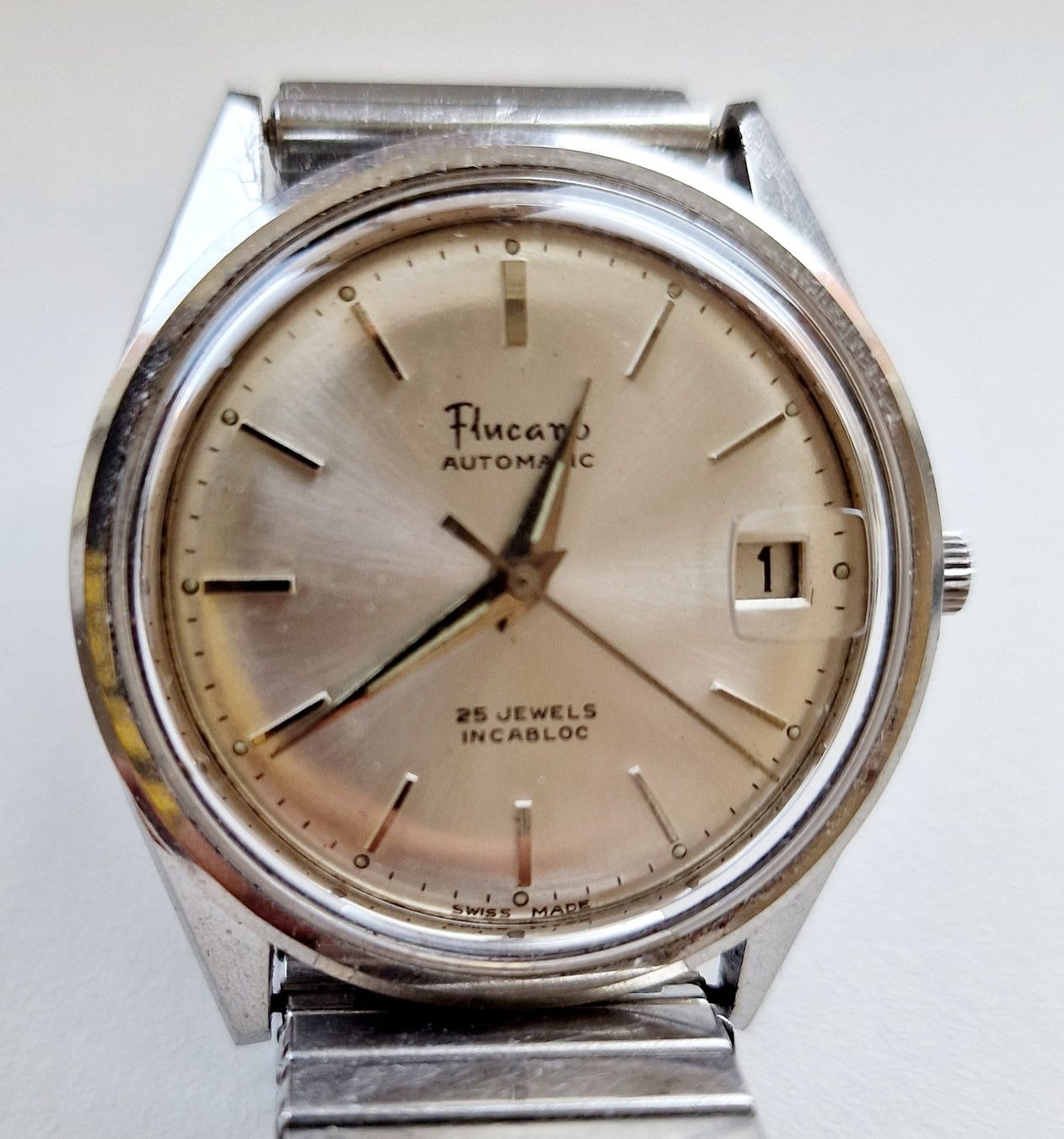 Swiss Orologi: Uhr Fulcano automatic vintage swiss made – Usato da wetzikon venduto da Bestedienste 1
