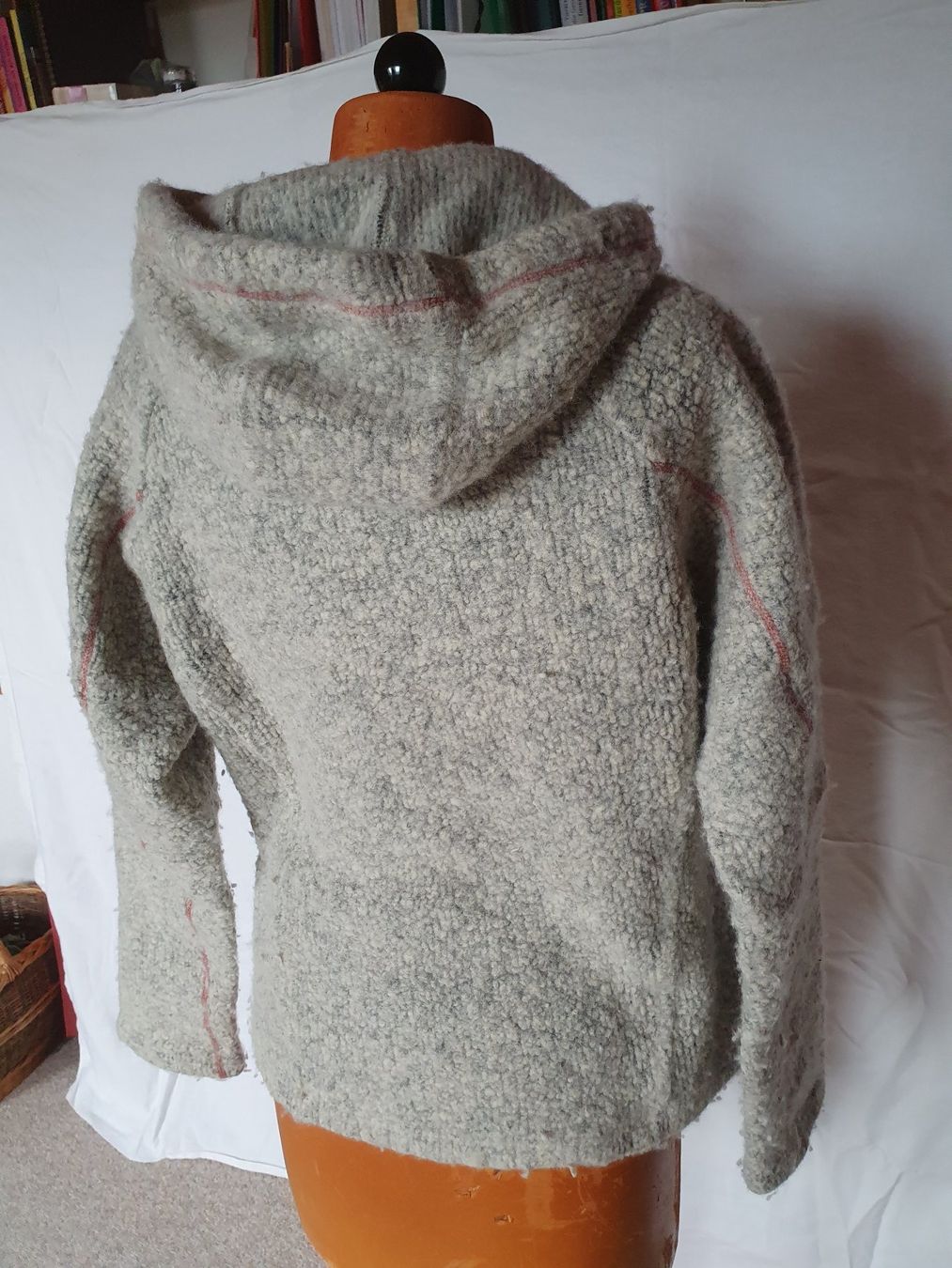 Pullover & Sweatshirts: Kuscheliger Damen Fleecepullover mit Kapuze – Gebraucht aus Heimiswil von triskeli 2