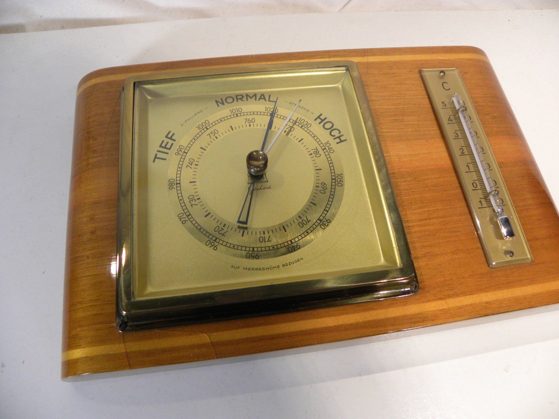 Altri elettrodomestici e apparecchi d’epoca: Barometer mit Thermometer von Gischard 2813 – Usato da Reinach venduto da Taysalmon