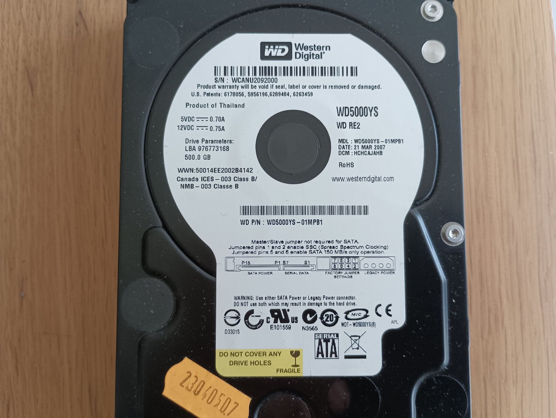 Harddisks: Versch. SATA Harddisks Festplatten 3.5" mit SMART errors. – Defekt aus Basel von Jbeu06 3