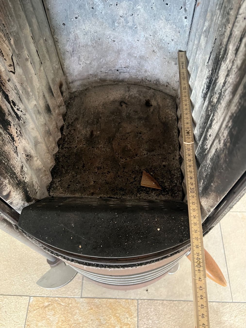Camini: Kamin – Usato da Beckenried venduto da Lin_c6xz 2