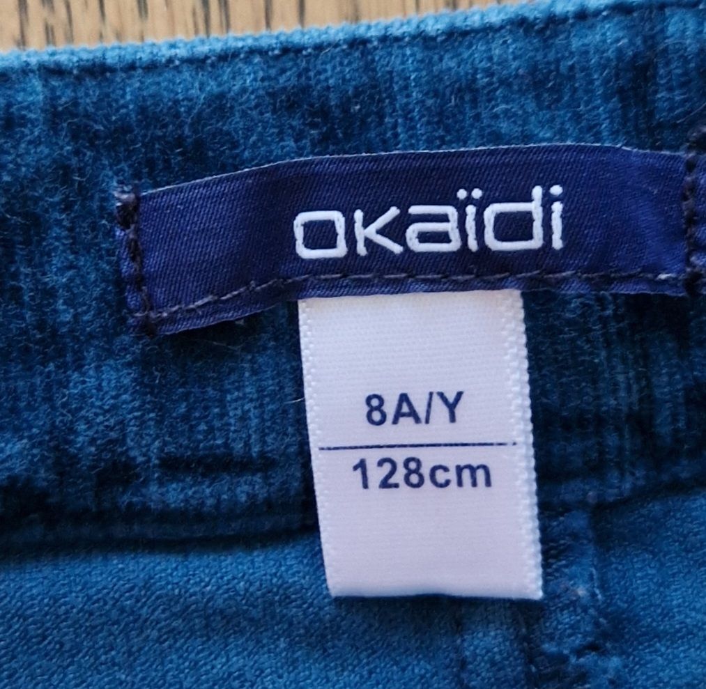 Okaidi Vestiti & Gonne: Okaidi Cord-Rock blau Gr. 128cm – Usato da Benken SG venduto da EgMoJo 1