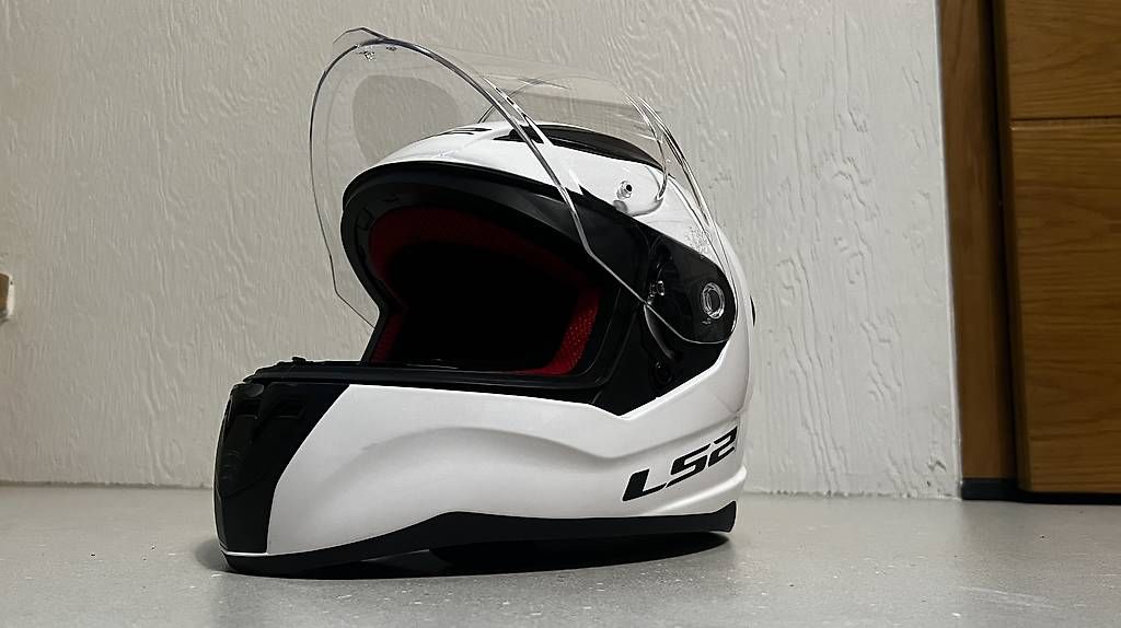 Helme & Visiere: Casque moto junior – Gebraucht aus Arzier-Le Muids von mon_6ln8
