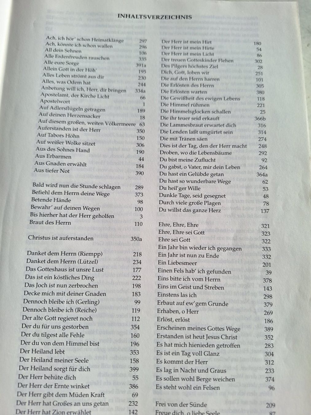 Libri: 2 STK CHORLIEDERBÜCHER - 1997 – Usato da Huttwil venduto da Kunterbuntli 8