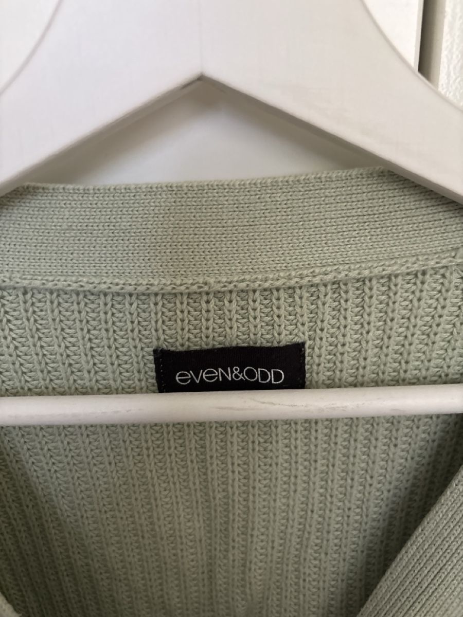 Jacken: Strickjacke Even&Odd S 36 – Gebraucht aus Sarnen von leonie.vera 1
