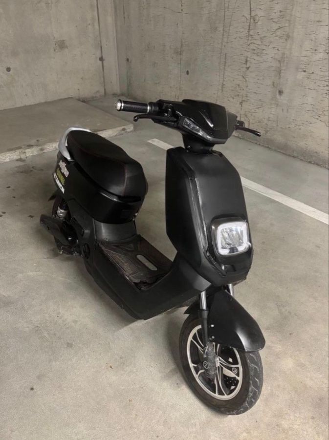 Vespino Scooter: Vespino 7i - ohne Batterie – Usato da Sarmenstorf venduto da AgnesGrinsekatze 1