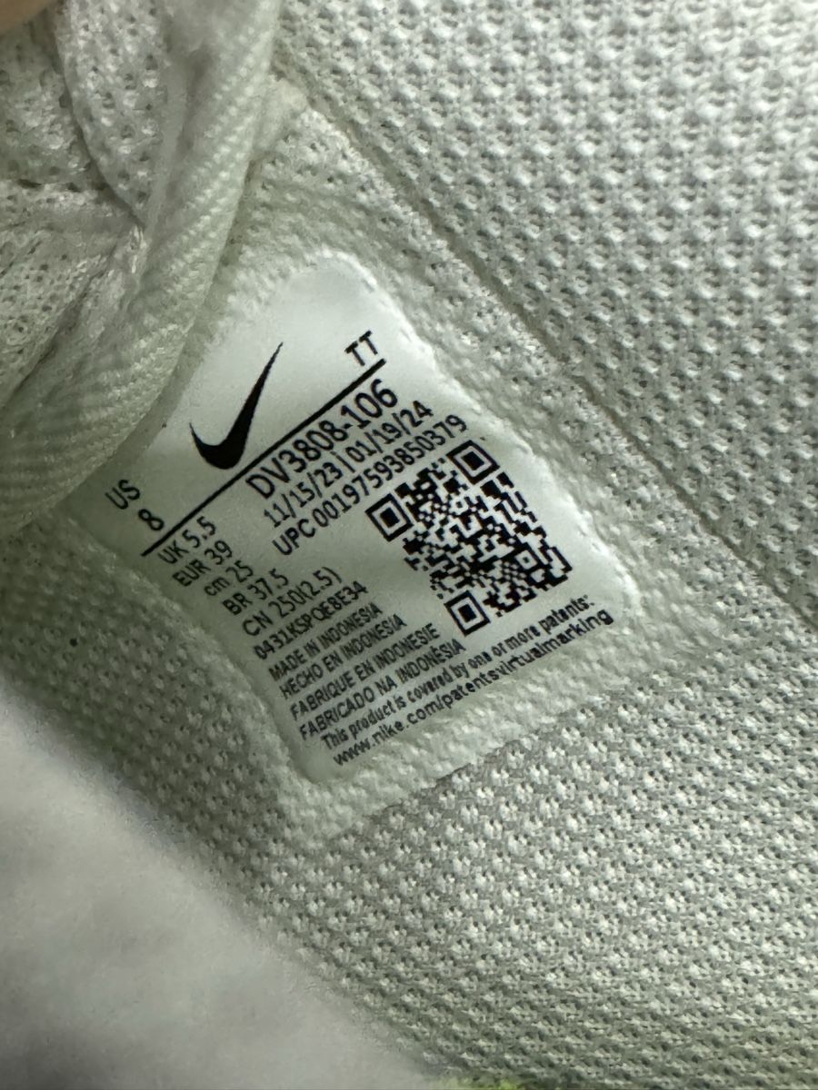 Nike Scarpe da uomo: Nike Air Force 1, taille 39 – Usato da La Chaux-de-Fonds venduto da kel_9khc 3