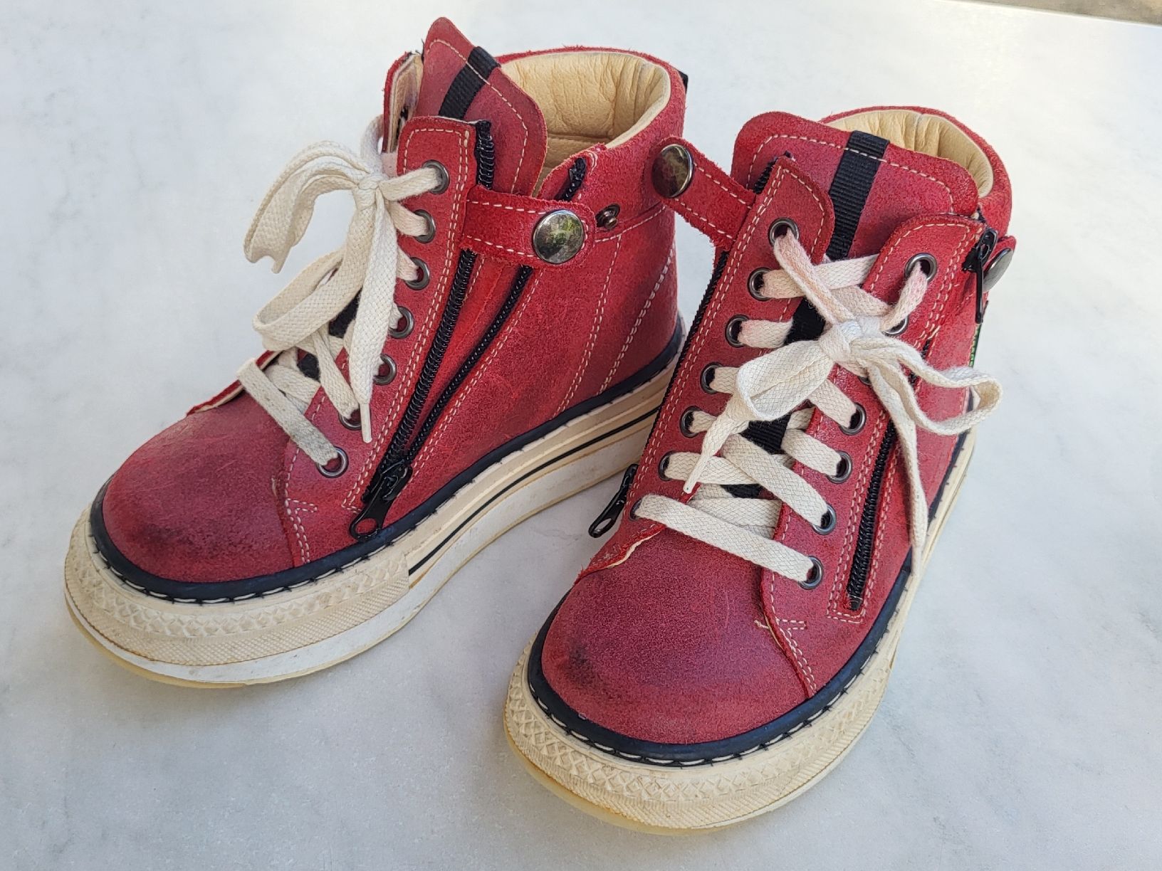 Scarpe per ragazzi: Orthopädische Spezialschuhe Gr 31 Leder – Usato da Dorf venduto da Mischa2010