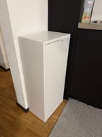 Kleine Kommode (massangefertigt) von Tylko