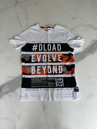 Jungen T-shirt , Gr. 134/140 , Top Zustand